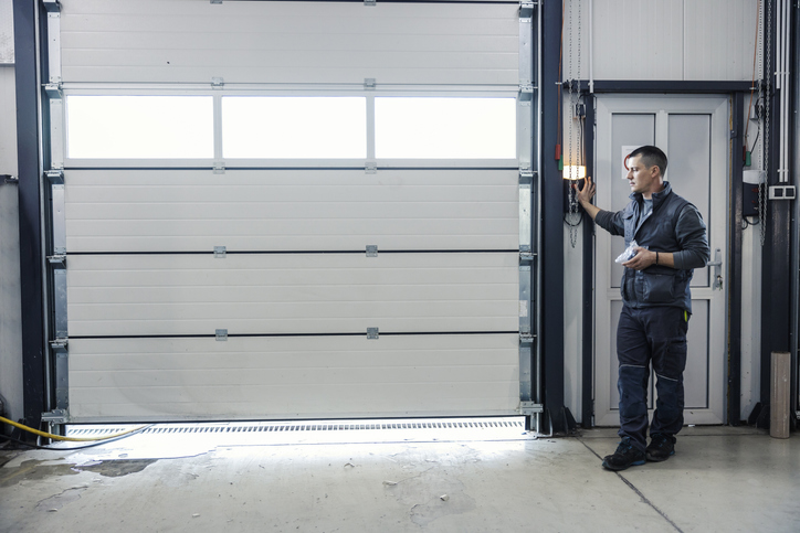 Why Garage Door Repair Should Be Left to the Experts